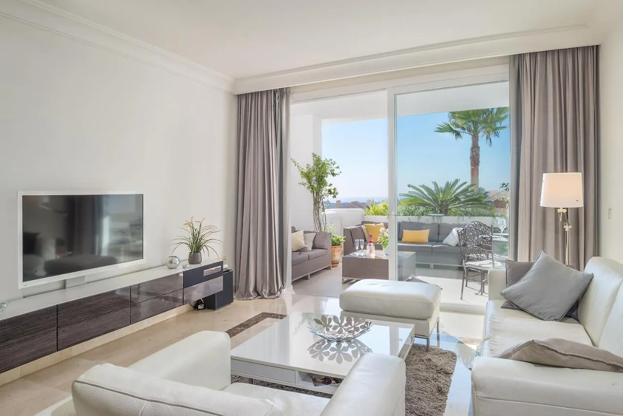 Seaview Flat Benahavis-Marbella Apartment Estepona