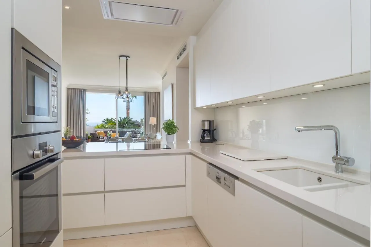 Seaview Flat Benahavis-Marbella Apartment Estepona Spain