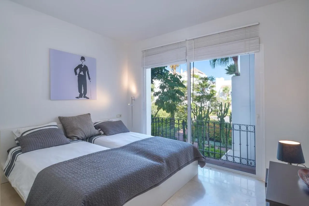 Seaview Flat Benahavis-Marbella Apartment Estepona Spain