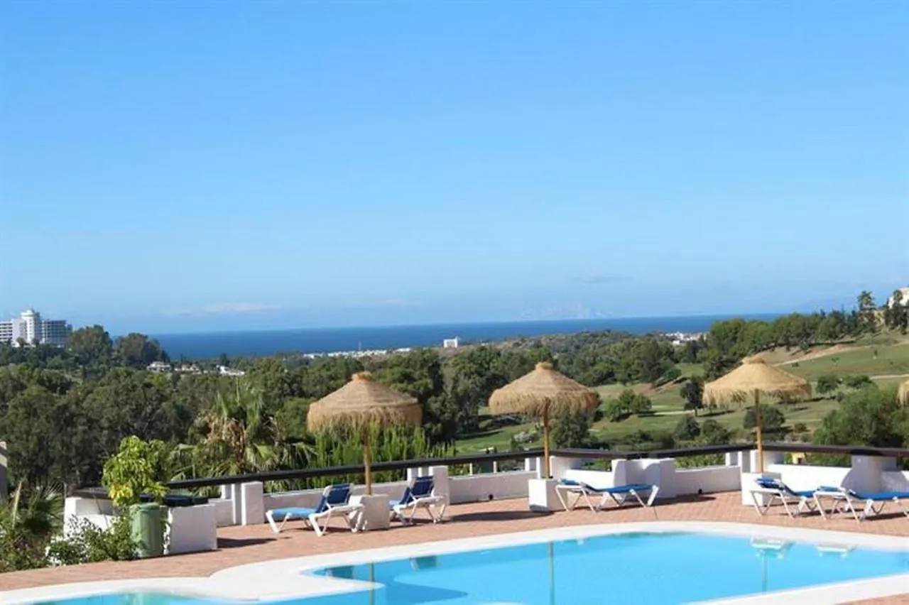 Seaview Flat Benahavis-Marbella Apartment Estepona