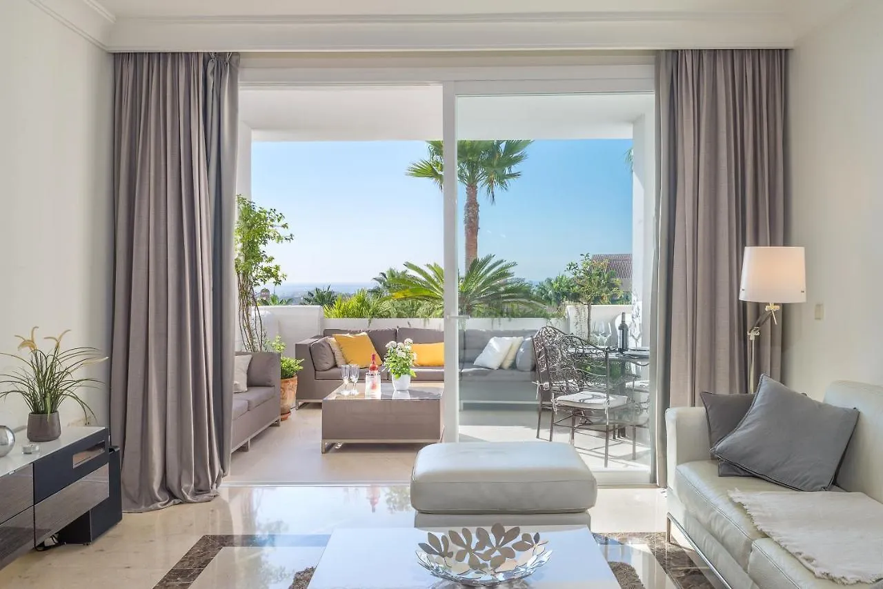 Seaview Flat Benahavis-Marbella Apartment Estepona