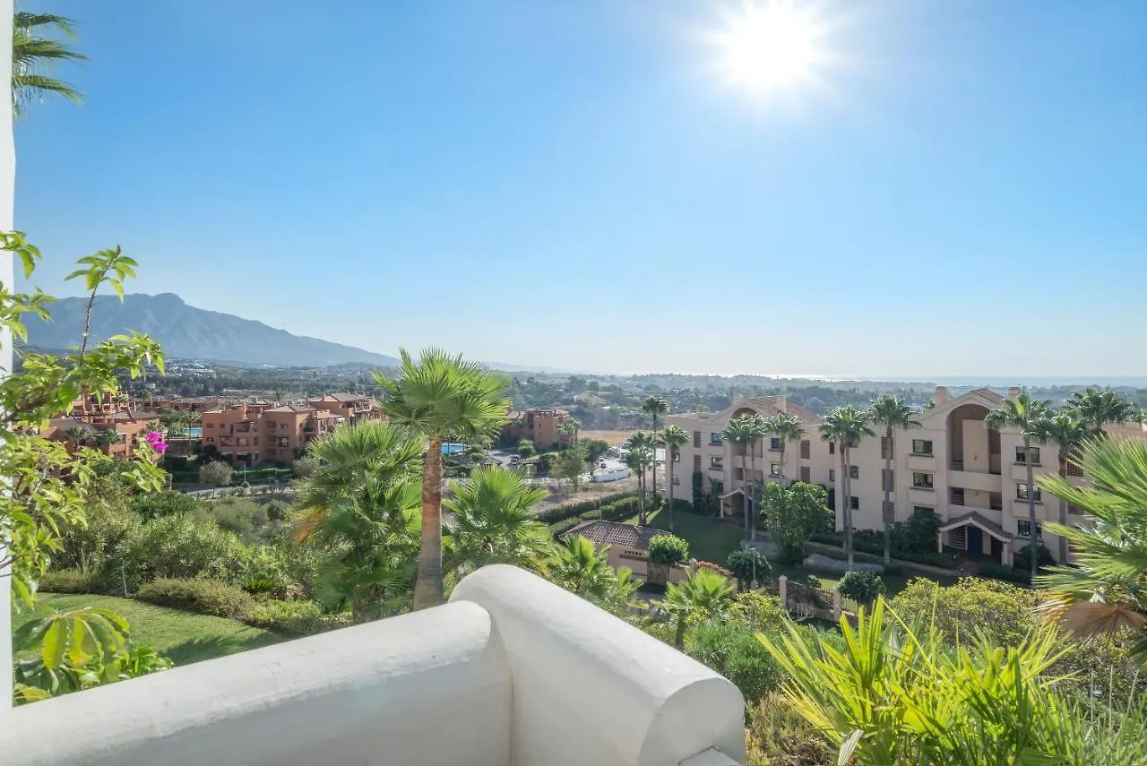 Seaview Flat Benahavis-Marbella Apartment Estepona